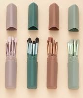 Imagen de KIT PINCELES 5 PCS EN TUBO 5837