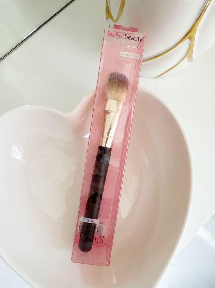 Imagen de BROCHA SWEET BEAUTY SZ-1286